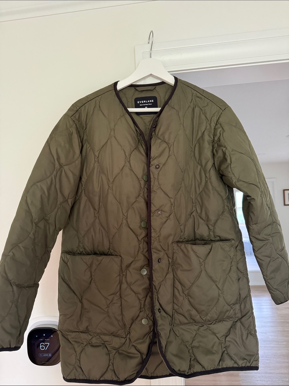 Everlane Olive Quilted Lightweight Puffer Jacket women’s